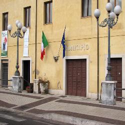 Formia,_Municipio-1.jpg